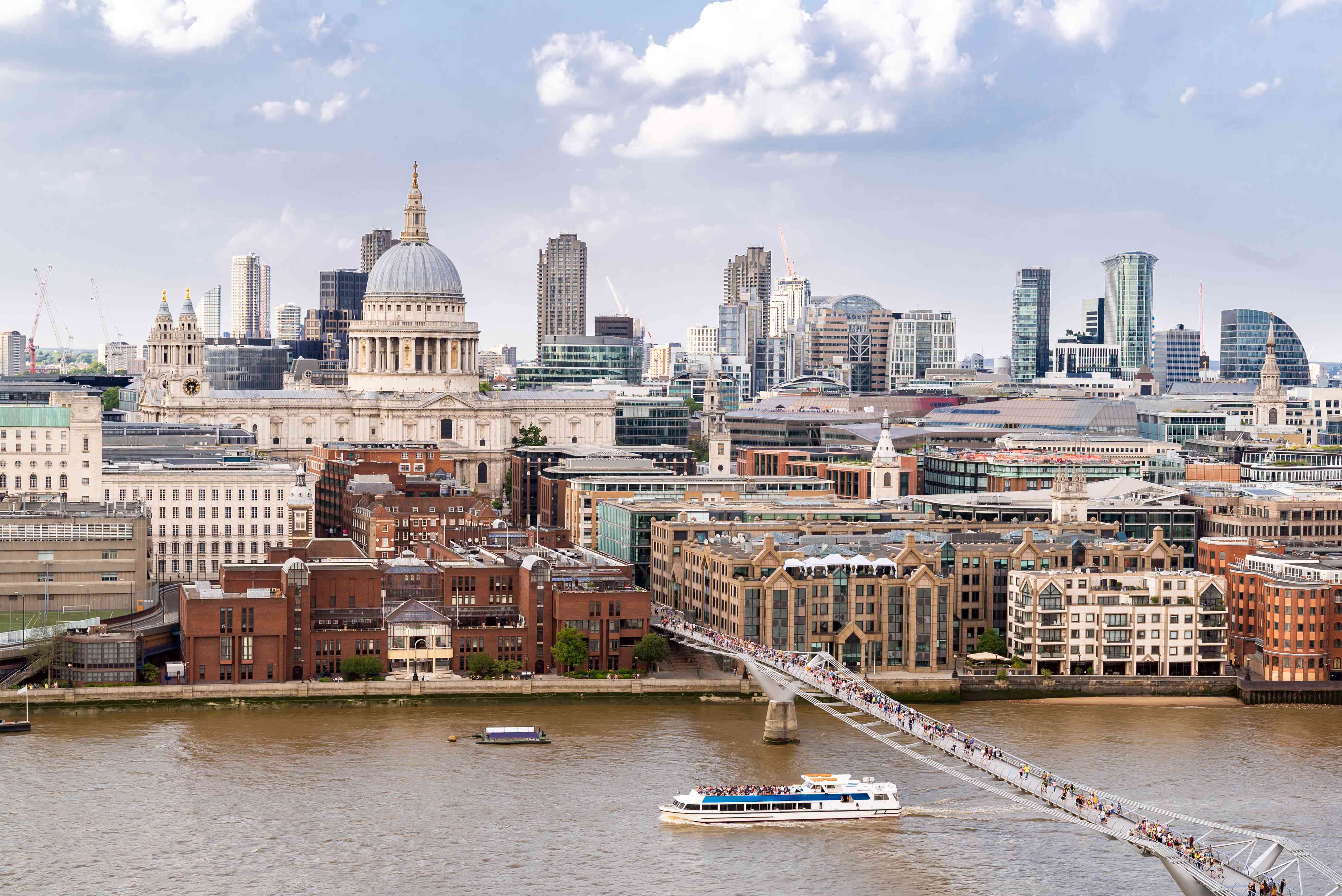 英國留學 ｜ 雙非背景學生能申請哪些英國名校？